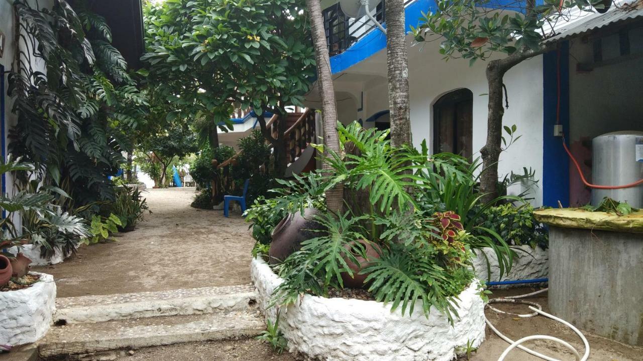נסוגבו Sand Bar Beach Resort מראה חיצוני תמונה